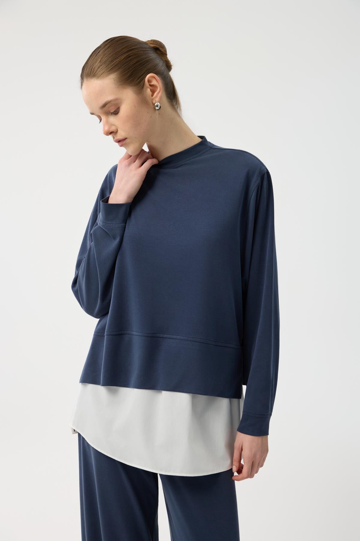 Modal Cupra Yırtmaçlı Kısa Sweatshirt Lacivert
