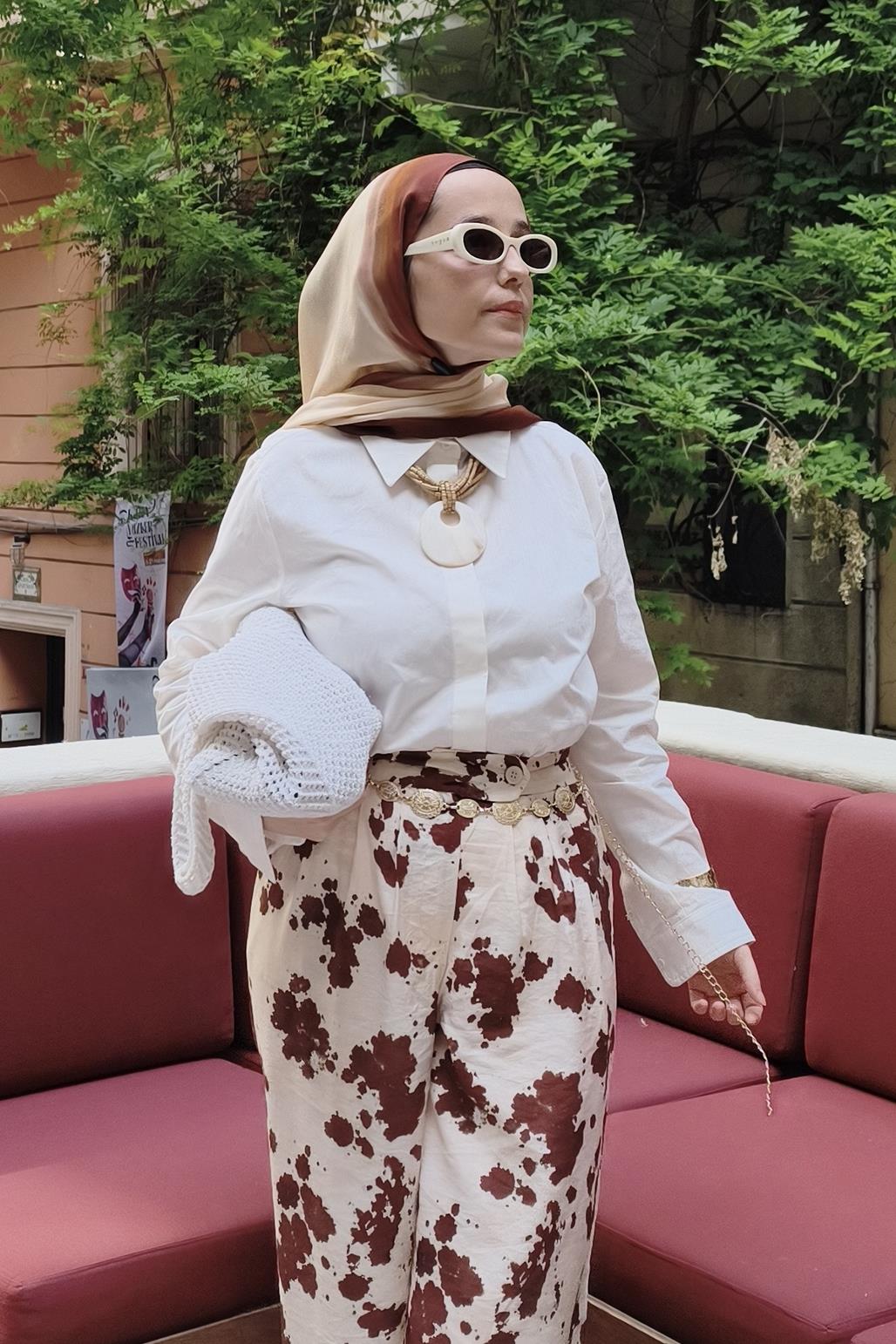 INFLUENCER