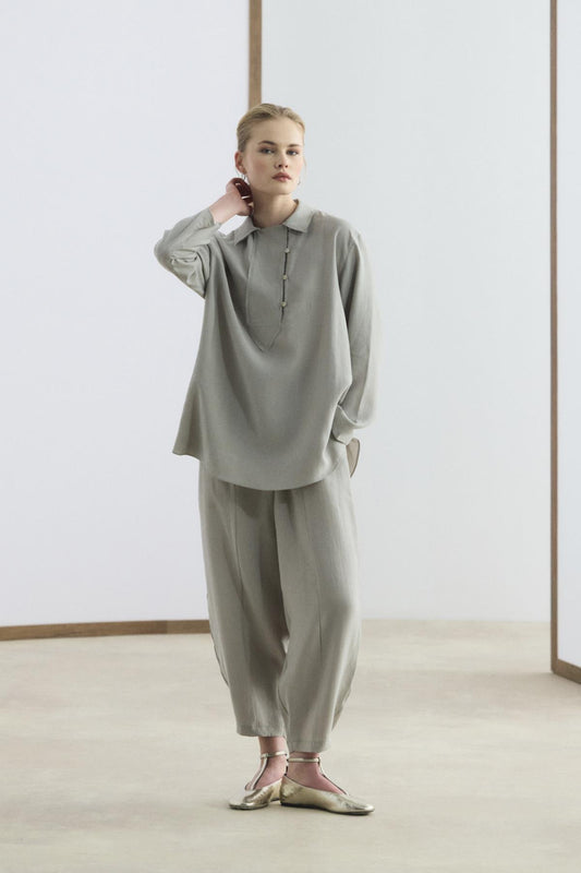 Modern Kesimli Tunik ve Pantolondan Oluşan Taş Set